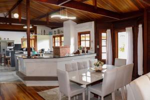 Casa com piscina em Canela