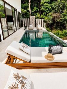 Solaya Seaview Pool Villa 3BR Escape and Sofa bed