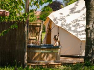 Hoeve de Binnenplaets - Glamping tent met HOTTUB
