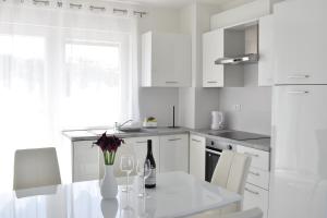 MJoy - Sea View Apartment