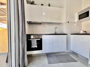 New apartment in loutraki