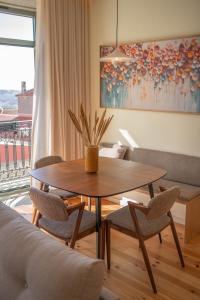São Victor Residences - 3 Deluxe Suite River and City View