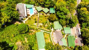 Tabulia Tree Hotel and Villas