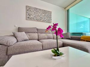 Acacia 1 Apt 33 - Ground Floor 2-Bed with Garden