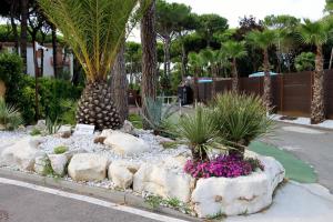 Harmonia Village