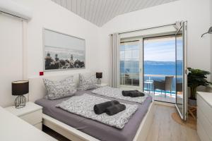 Carpe Diem - XL Apartments with Pool and Seaview