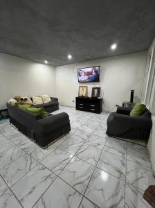 Hostal Dianas Home