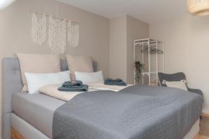 Schlossberg Panorama Studio - 1 BR & Lift & Free Parking by HERO HOMES Graz