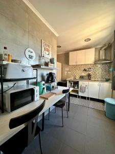 Fonte da Telha Beach Hostel