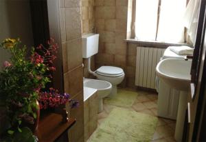 Como Lake flat in magic garden