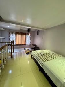 Panchos Crib Tagaytay - Homestay