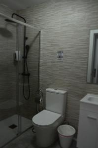 RI HOSTELs
