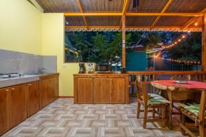Bocaraca Caribbean Stay at Playa Chiquita