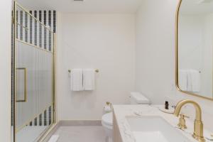 Luxury Wynwood Studio Rooftop Pool, 360 Views!
