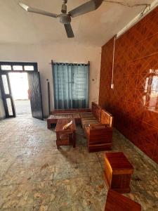 Spacious house in the downtown area, 10 minutes from the sea