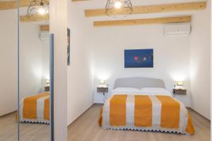 Pasithea House