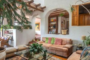 Charm and Comfort in Valle de Bravo 3 Bedrooms