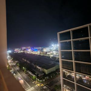 1556 Shore Residences tower C - MOA