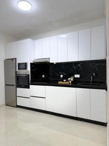 Spacious 3BR apartment in center