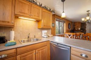 Beaver Village Unit #0721R
