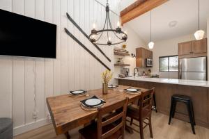 Beaver Village Unit #1934R