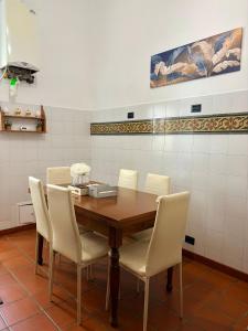 Monia Coliseum Apartment