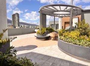 Hermoso studio con vista en Quito Edif Cielo