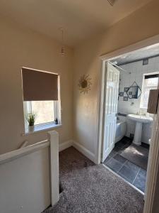 3Bed House Free Parking Contractors, Relocators & Families