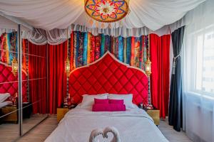 Arabian Nights Suite Romantic Moroccan Escape