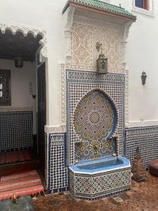Évasion Authentique - Riad au charme Marocain à la localisation idéale - Terrasse WIFI et Climatisation