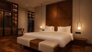Brand-New Designer Villa, 3BR, Heart of Canggu