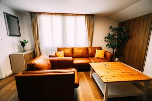 Cozy Apartment - Stunning Views