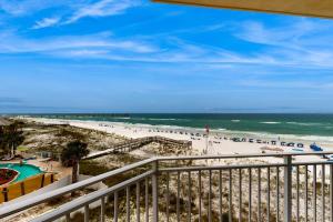 Gulf-Front Condo On Okaloosa Island Playground 2 Hot Tubs