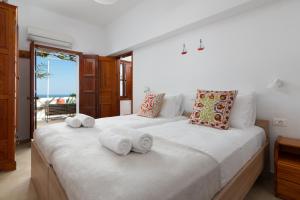 4 Bedroom Villa with Sea View and Acropolis View