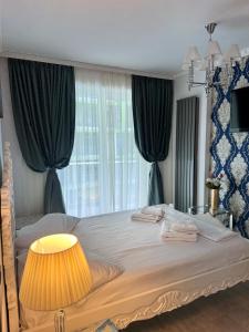 Liam luxury- Alezzi Beach resort