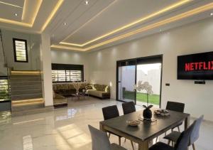 Villa with Garden and Terrace Fes