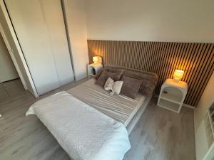 Chambre confortable avec terrasse proche Gare