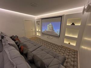 Premium Experience with Whirlpool and Private Movie Theater