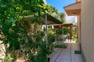 Apartment Mavarstica 12696a