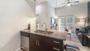 Landing Incredible 1BD Clubhouse Gym