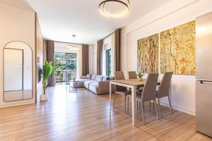 AMAS 1BR Ap 3 - Parking, Kitchen & Sea View