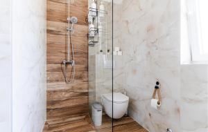 3 Bedroom Amazing Home In Sibenik