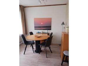 Apartment in Westkapelle with swimming pool