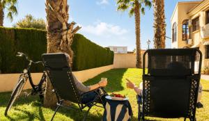 Club Salino Hideaway-Your Peaceful Retreat with Pool in Torrevieja