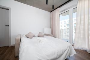 Widzewska Exclusive Apartment by BookingHost