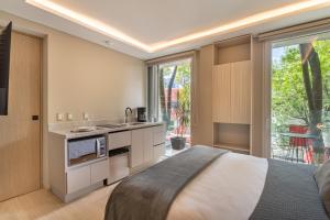To Be Suites