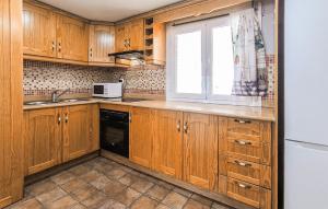Amazing Home In La Iruela With Wifi