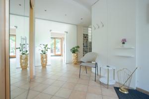 Stylish holiday home - Mountain views & peaceful setting