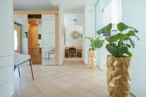 Stylish holiday home - Mountain views & peaceful setting