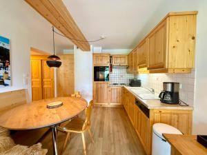 Appartement avec parking, animaux OK - 6 pers., vue montagne - FR-1-505-148